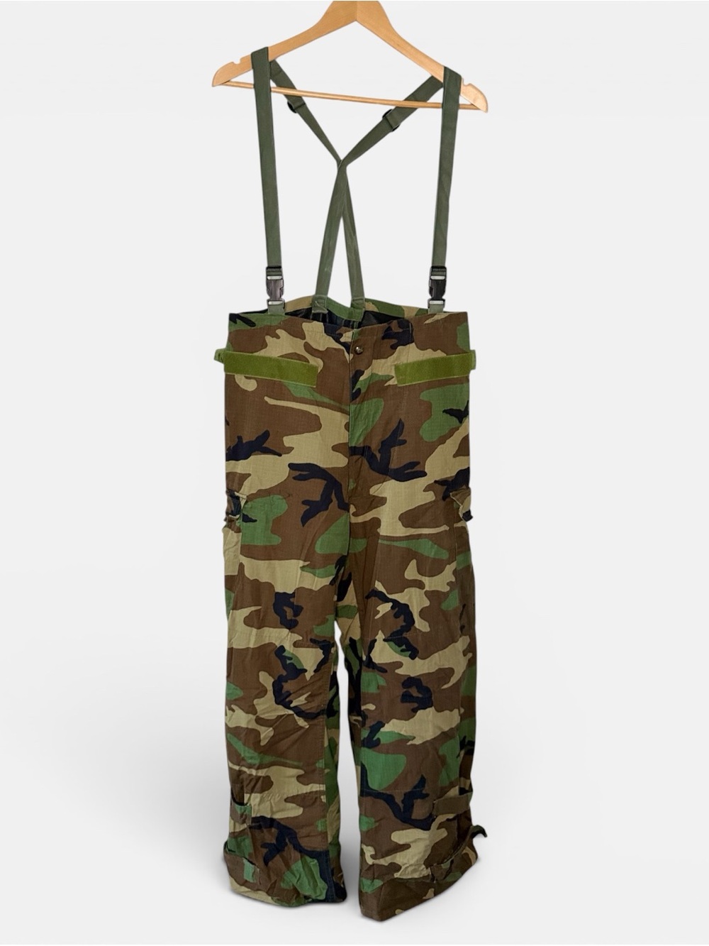 Vintage 90s US Army Woodland Camo Tactical Pants Suspenders M/R
